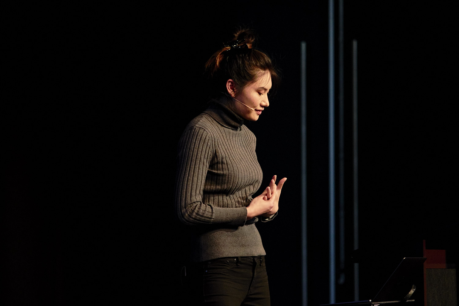 A photograph of me speaking at CSSConfAu in 2016